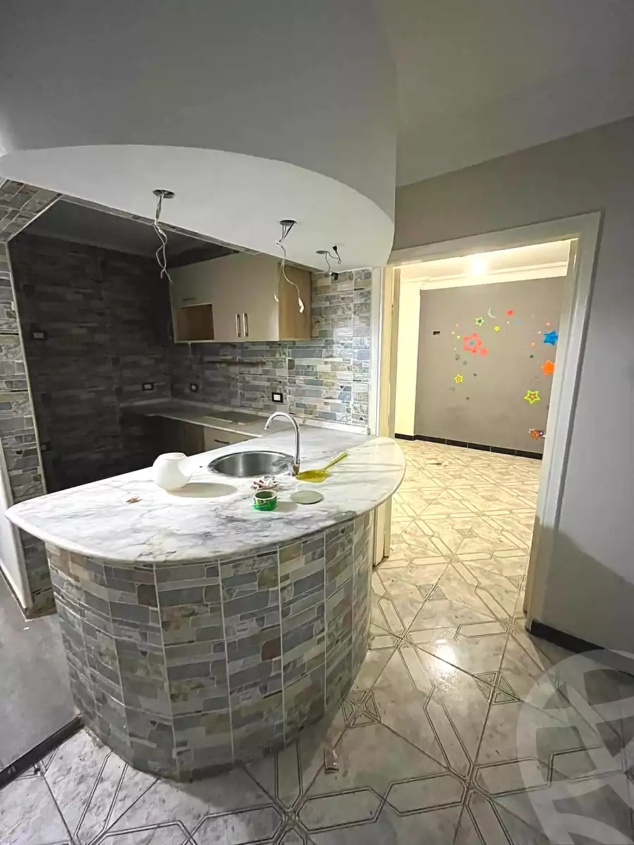 https://aqarmap.com.eg/ar/listing/7072945-for-sale-cairo-ain-shams-ain-shams-el-sharkia-el-eshrein-stt