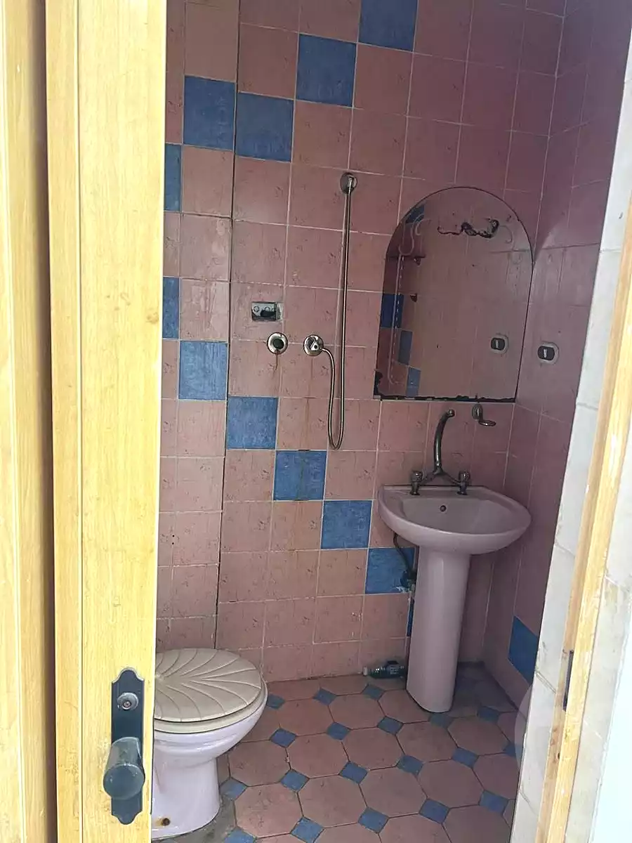 https://aqarmap.com.eg/ar/listing/7073079-for-rent-alexandria-al-agamy