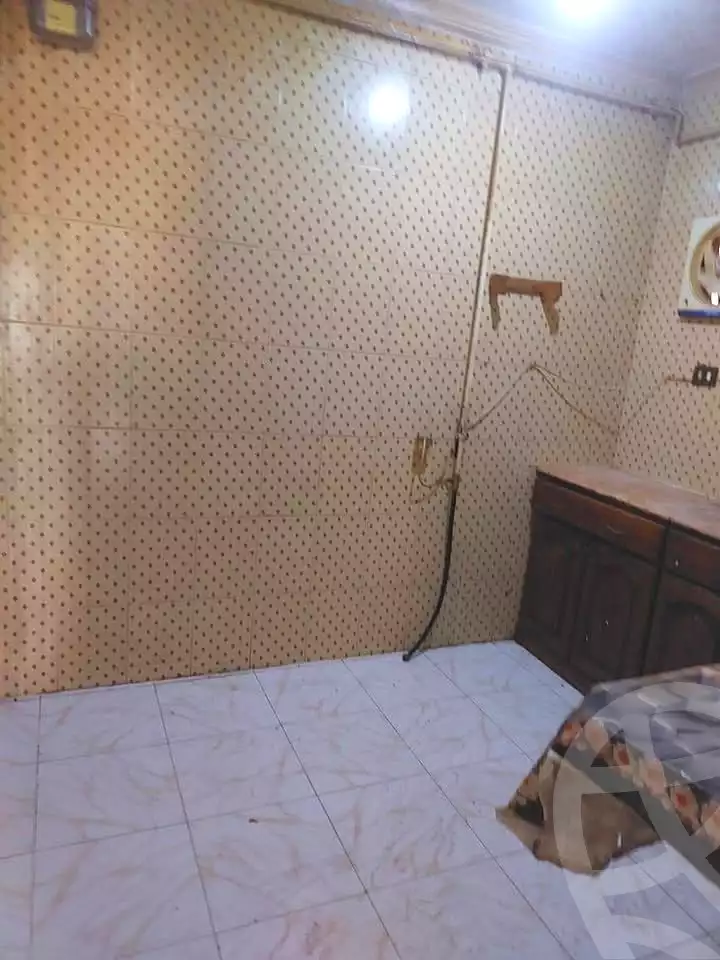 https://aqarmap.com.eg/ar/listing/7073111-for-sale-alexandria-al-agamy-lbytsh-shahr-al-assal-st