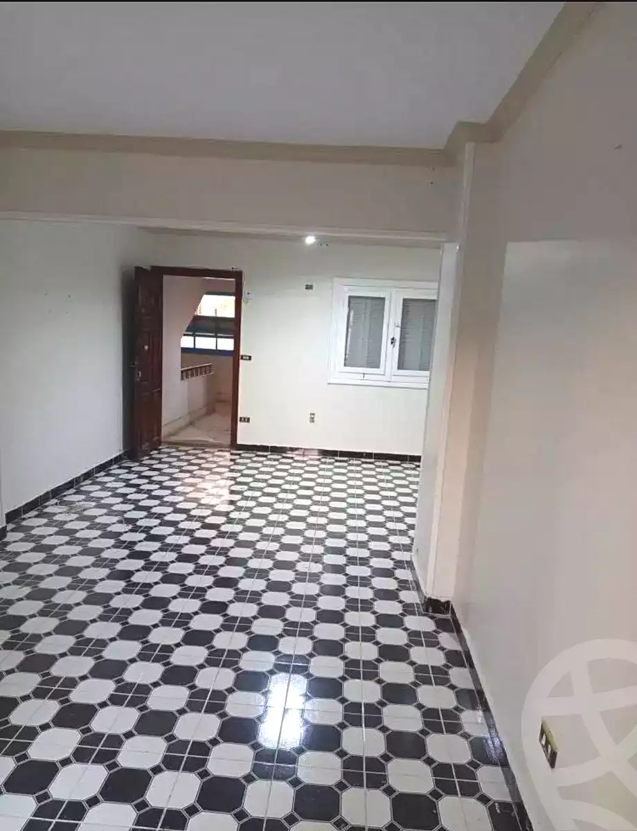 https://aqarmap.com.eg/ar/listing/7073338-for-rent-alexandria-al-agamy-bw-ywsf