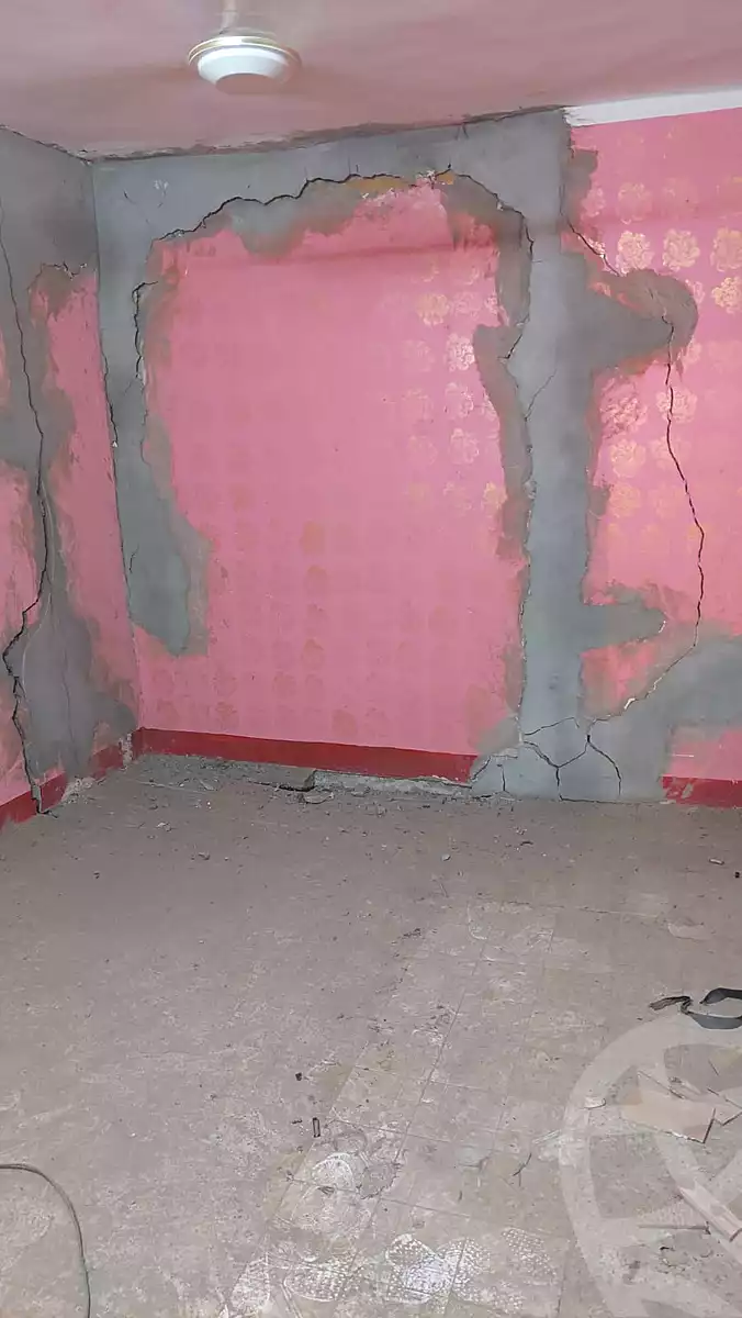 https://aqarmap.com.eg/ar/listing/7073320-for-sale-cairo-downtown-el-darb-elahmer-el-ghandour-st