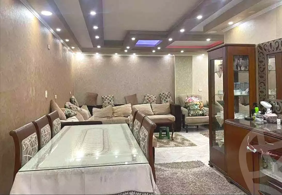 https://aqarmap.com.eg/en/listing/7073405-for-sale-cairo-helwan-mahmoud-zaki-st