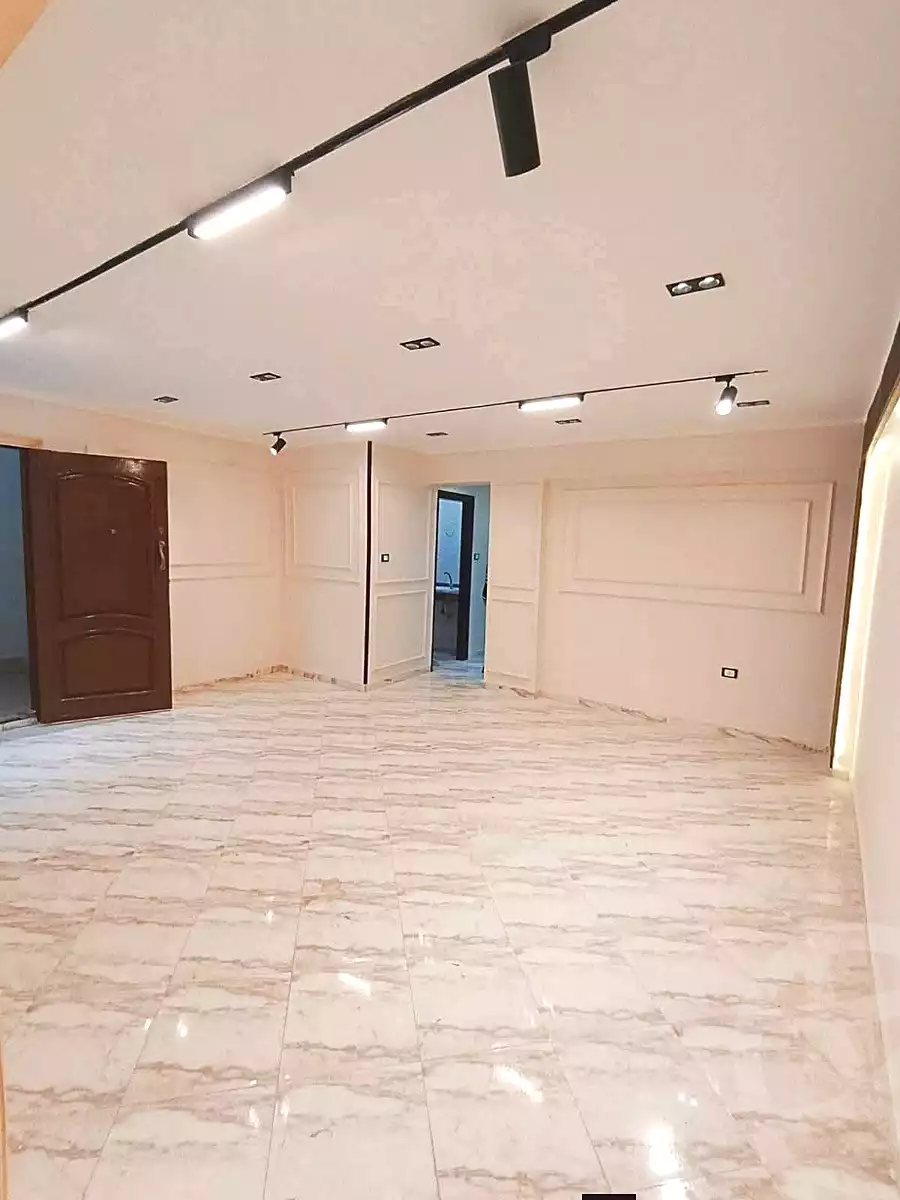 https://aqarmap.com.eg/en/listing/7073633-for-sale-alexandria-al-agamy-lbytsh