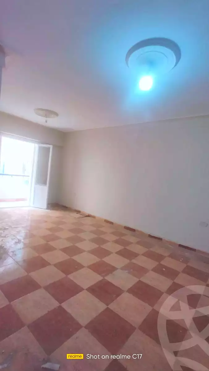 https://aqarmap.com.eg/ar/listing/7073656-for-sale-alexandria-al-agamy-lbytsh-el-hay-st