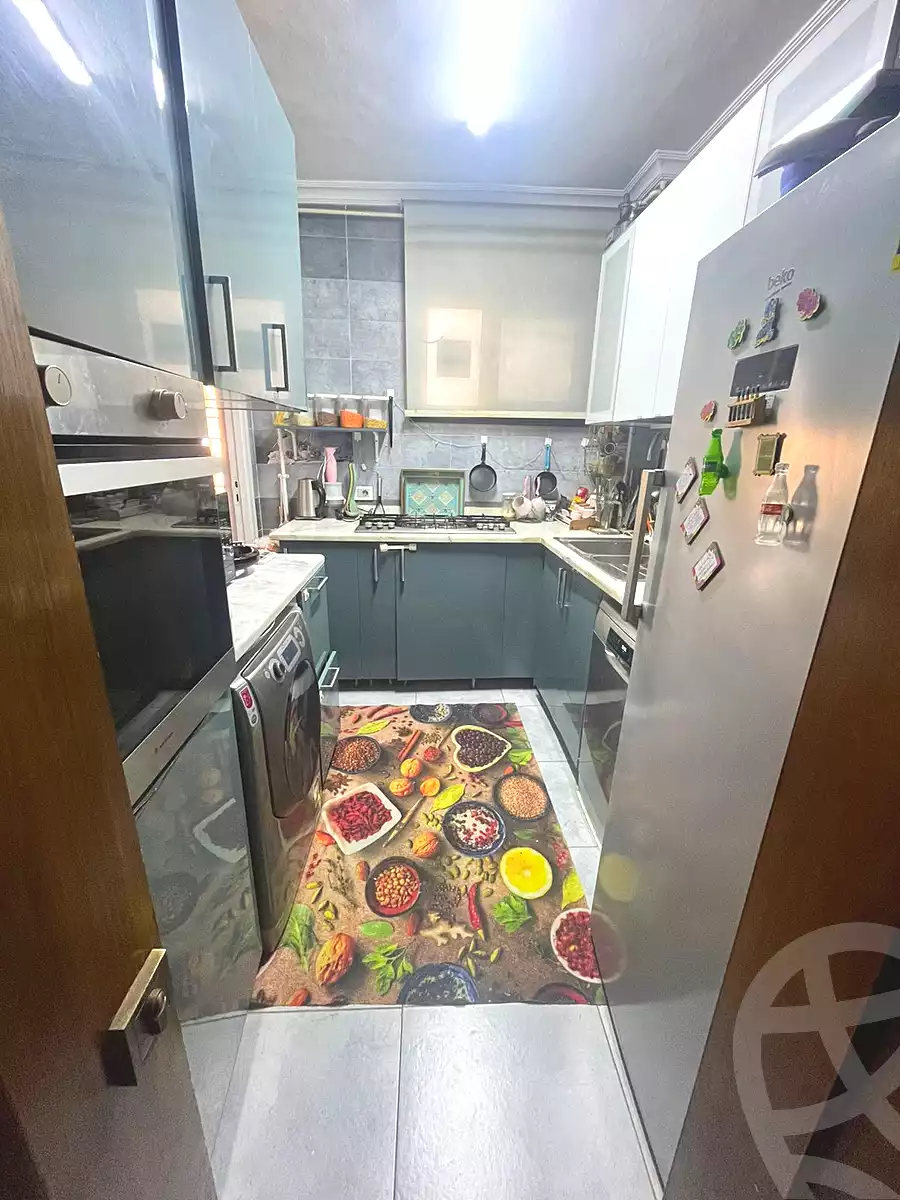https://aqarmap.com.eg/ar/listing/7073654-for-sale-cairo-6th-of-october-el-hay-el-motamyz-el-motamayez-neighborhood-abd-el-haleem-mahmoud-st