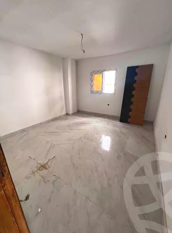 https://aqarmap.com.eg/en/listing/7073760-for-sale-alexandria-sydy-bshr