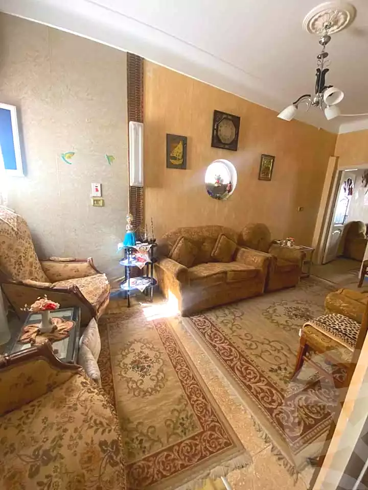 https://aqarmap.com.eg/en/listing/7073834-for-sale-alexandria-al-agamy-el-hanouvel-al-kwayta-st