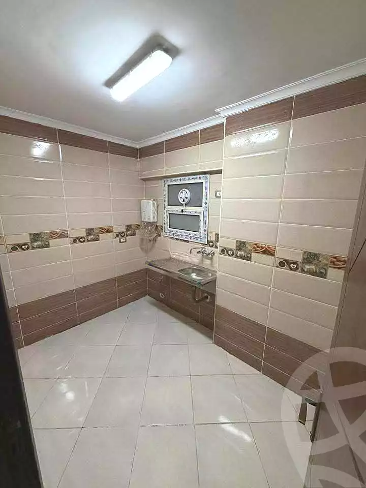 https://aqarmap.com.eg/en/listing/7073905-for-rent-cairo-ain-shams-jsr-lswys