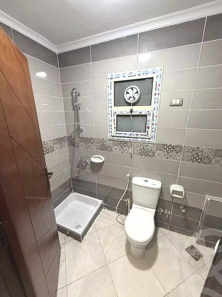 https://aqarmap.com.eg/en/listing/7073905-for-rent-cairo-ain-shams-jsr-lswys