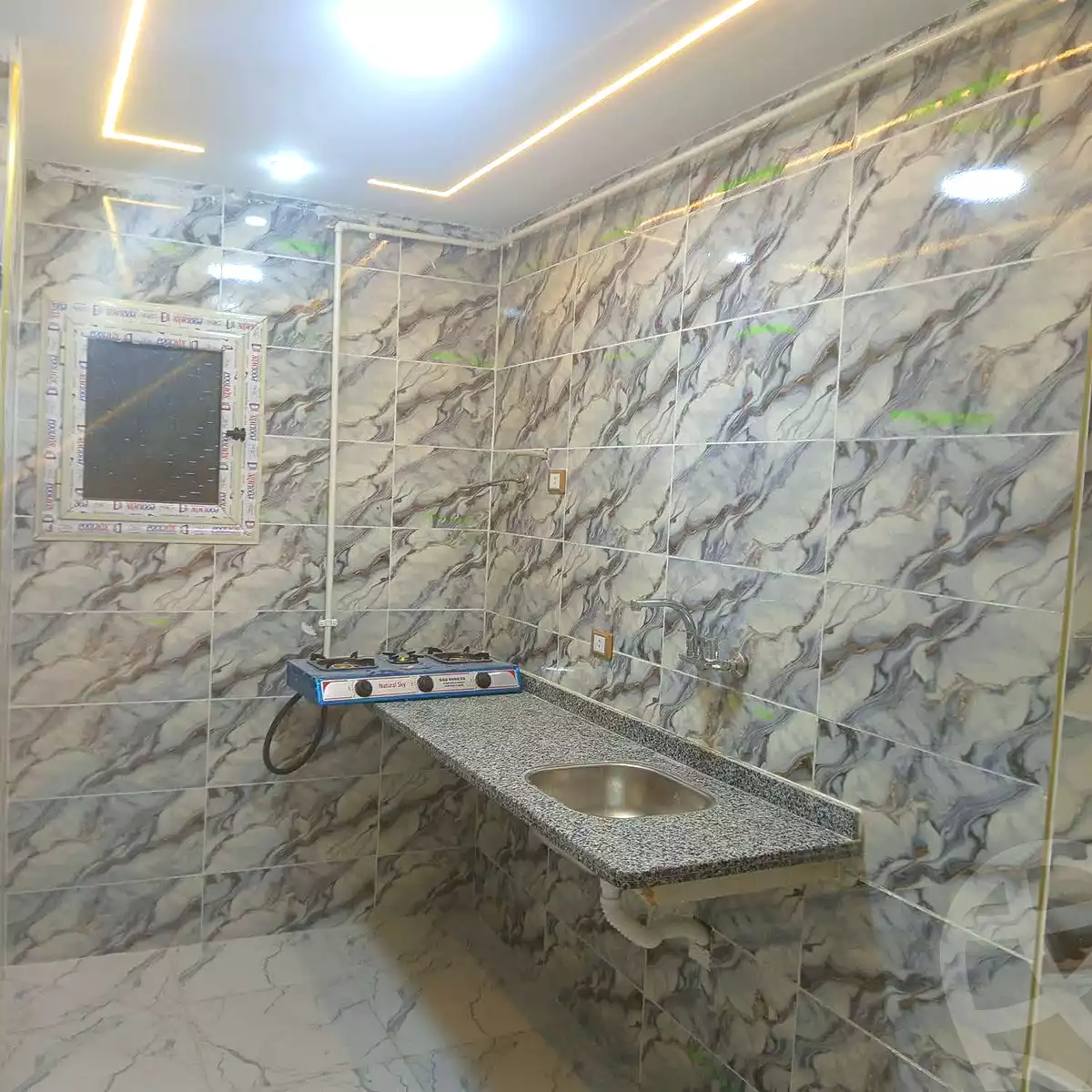 https://aqarmap.com.eg/ar/listing/7073929-for-sale-alexandria-al-agamy-lbytsh-mohamed-el-fardi-st