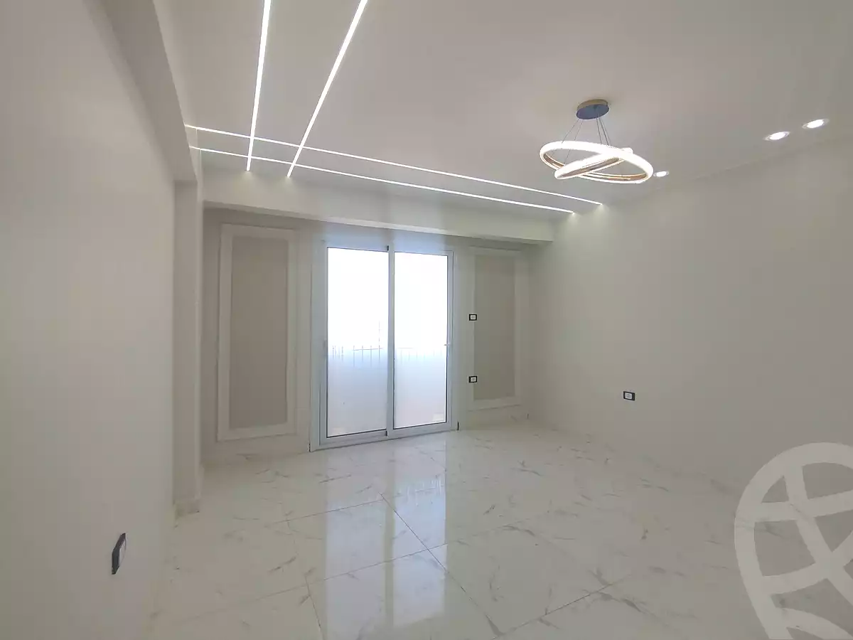 https://aqarmap.com.eg/en/listing/7073949-for-sale-alexandria-al-agamy-el-hanouvel-radwan-st