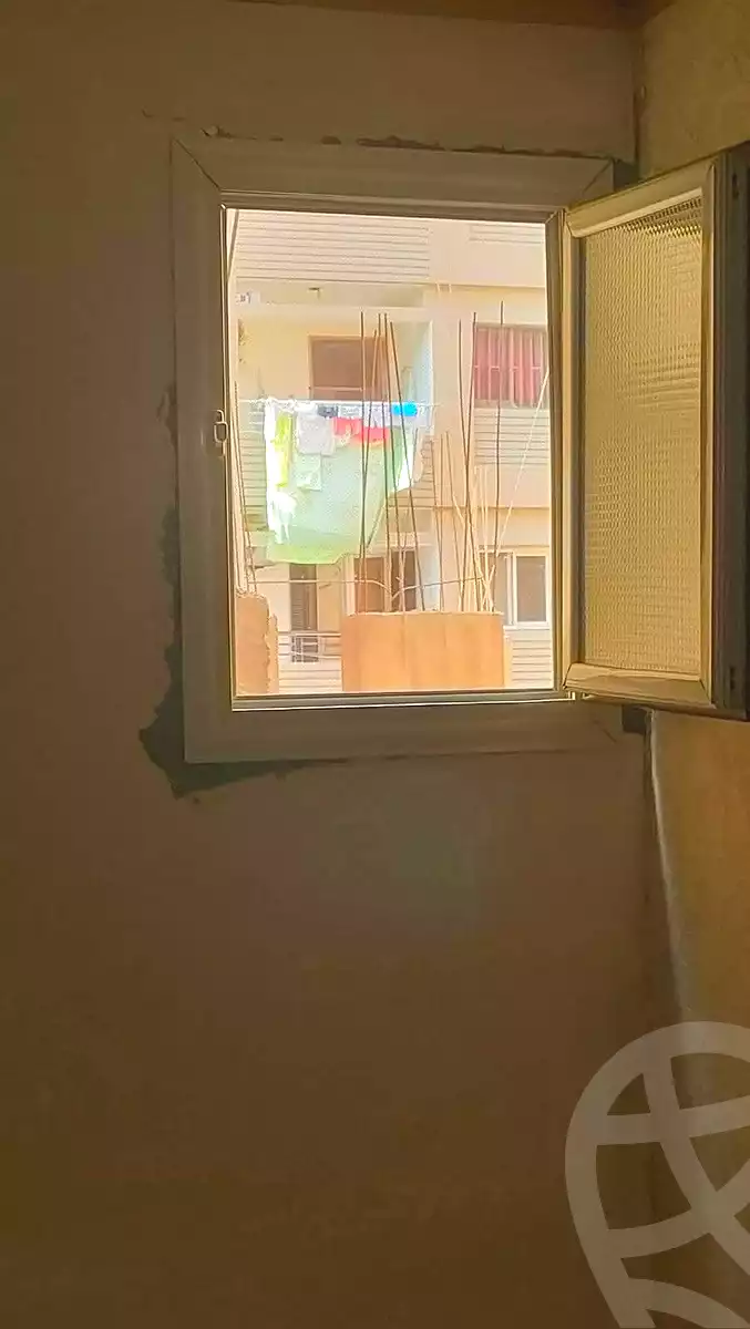 https://aqarmap.com.eg/ar/listing/7074161-for-sale-cairo-ain-shams-ain-shams-el-sharkia-el-eshrein-stt