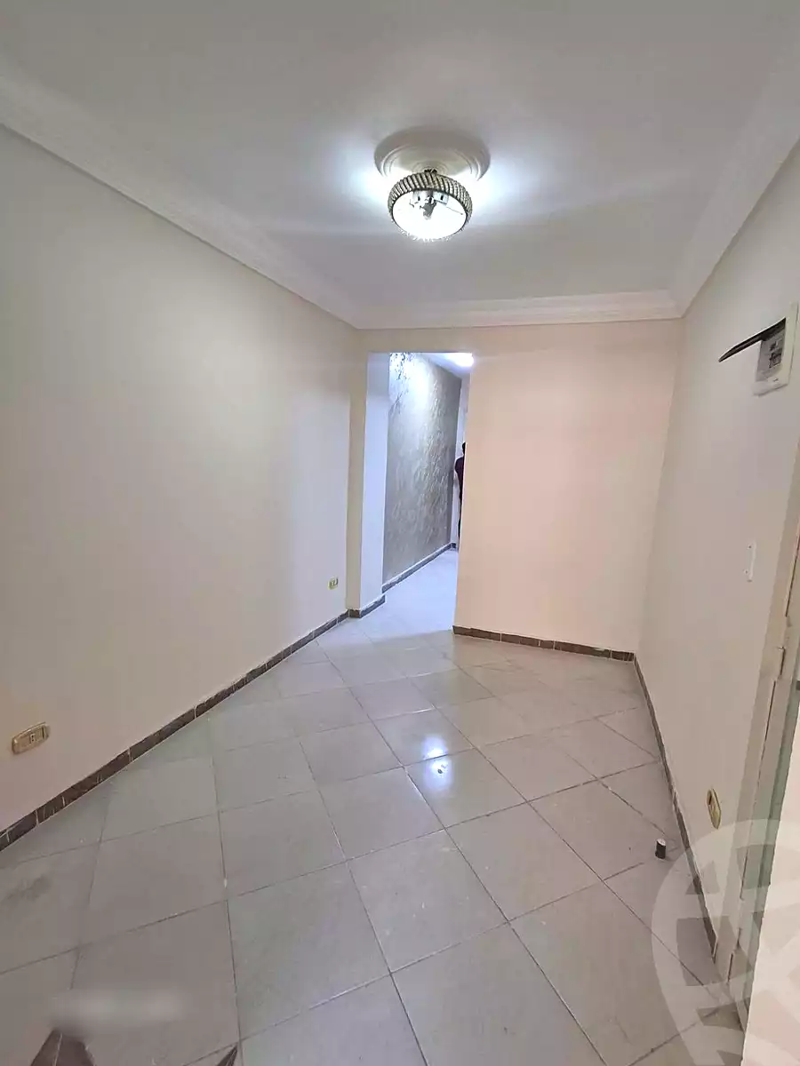 https://aqarmap.com.eg/ar/listing/7074240-for-sale-alexandria-lsywf-el-falki