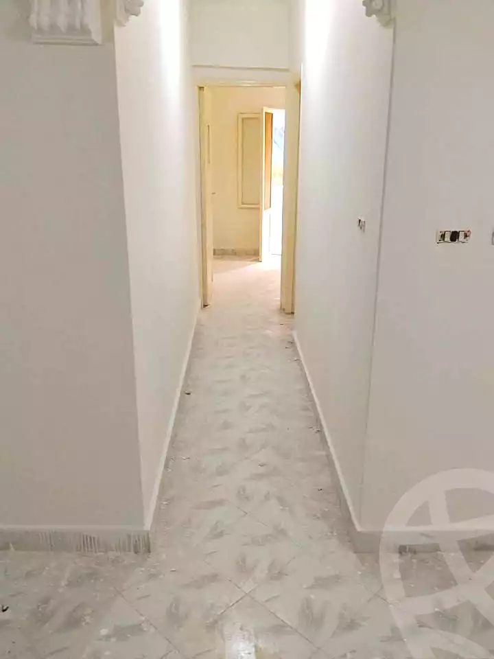 https://aqarmap.com.eg/en/listing/7074397-for-sale-alexandria-al-agamy-el-hanouvel-radwan-st