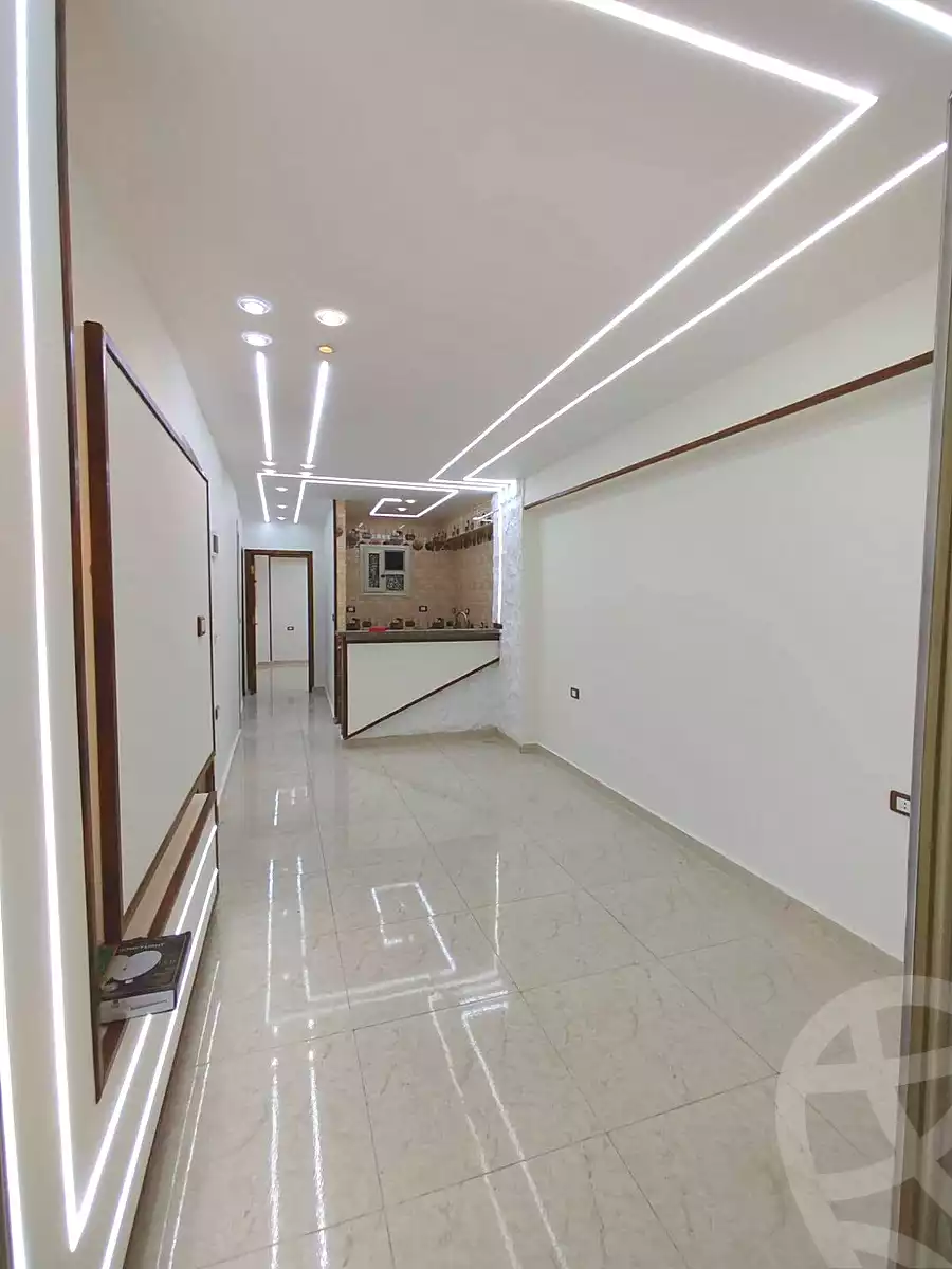 https://aqarmap.com.eg/ar/listing/7074593-for-sale-alexandria-lsywf-el-falki