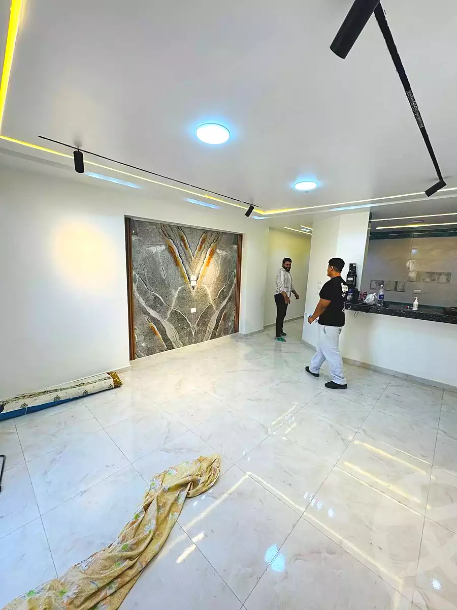 https://aqarmap.com.eg/ar/listing/7074722-for-sale-cairo-el-haram-el-lebeny-el-magzar-el-aly-st