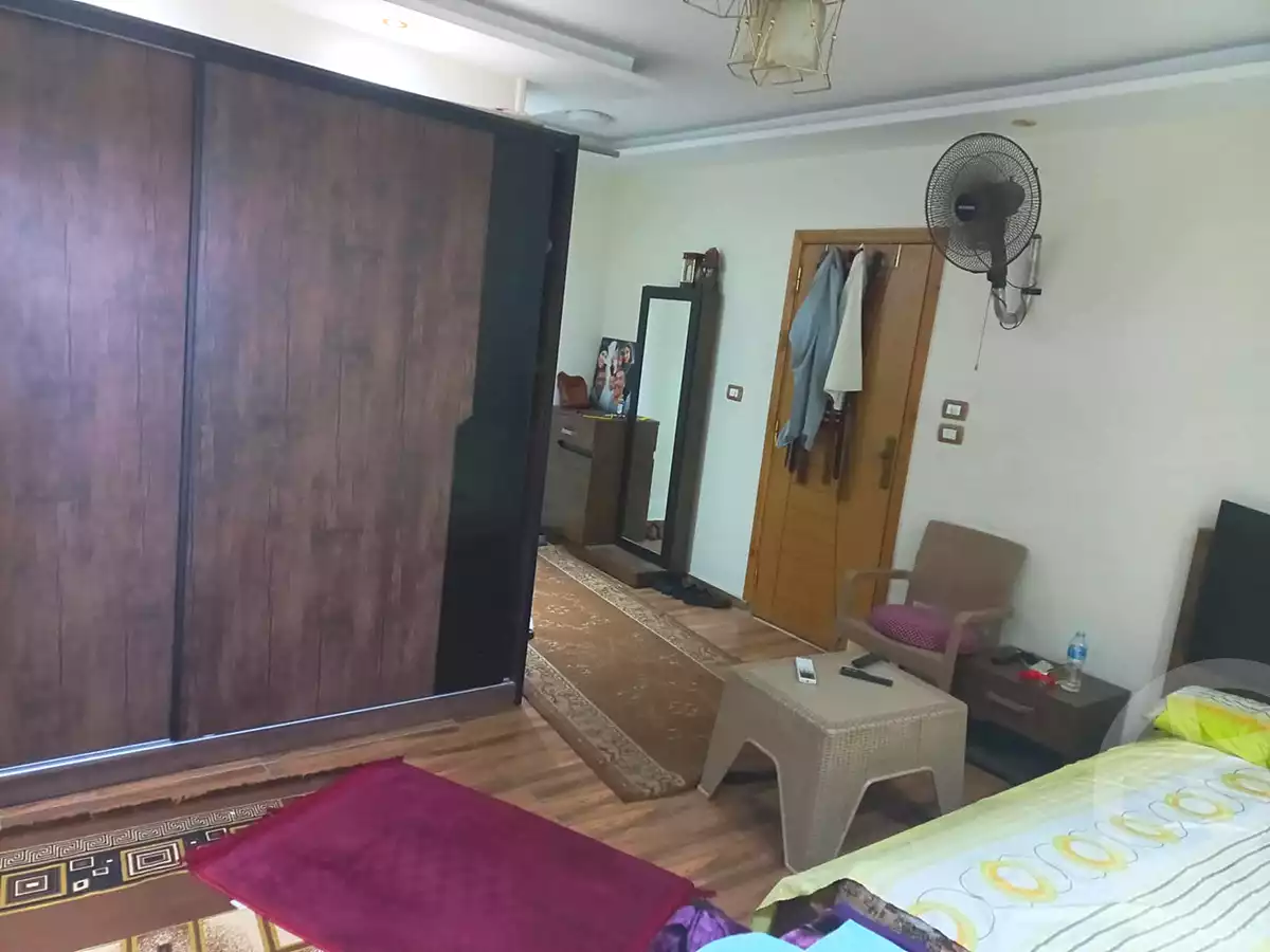 https://aqarmap.com.eg/en/listing/7074739-for-sale-cairo-helwan-helwan-el-sharkeya-heidar-st