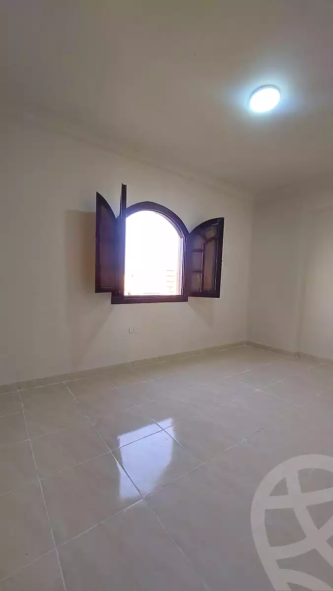 https://aqarmap.com.eg/ar/listing/7074747-for-sale-alexandria-al-agamy-shataa-el-nakheel