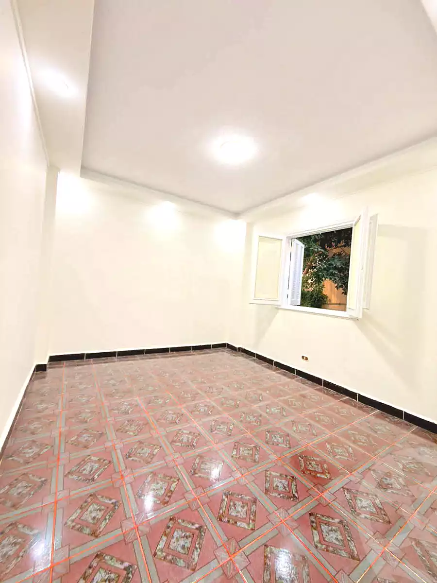 https://aqarmap.com.eg/ar/listing/7074759-for-sale-alexandria-al-agamy-shataa-el-nakheel