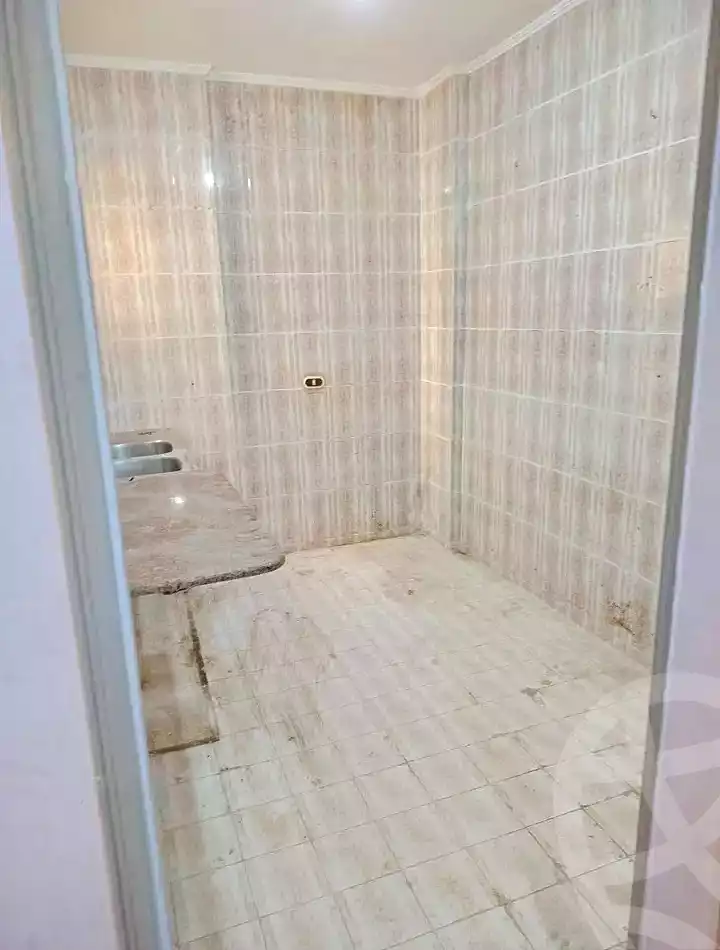 https://aqarmap.com.eg/ar/listing/7074781-for-sale-alexandria-al-agamy-lbytsh-shahr-al-assal-st