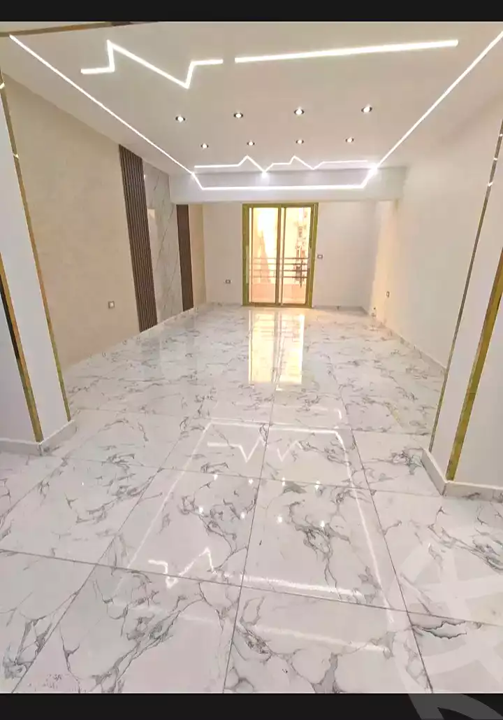 https://aqarmap.com.eg/ar/listing/7074989-for-sale-alexandria-el-asafra-l-sfr-bhry