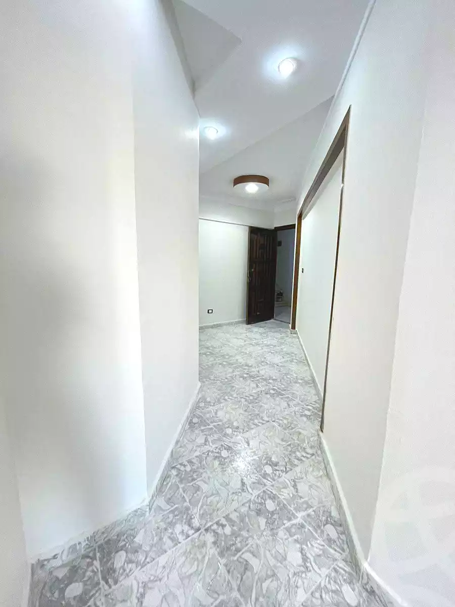 https://aqarmap.com.eg/ar/listing/7075076-for-sale-alexandria-al-agamy-shataa-el-nakheel