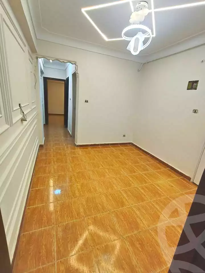 https://aqarmap.com.eg/en/listing/7075131-for-sale-alexandria-lsywf-el-falki