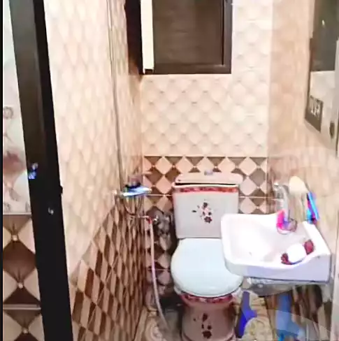 https://aqarmap.com.eg/ar/listing/7075149-for-rent-cairo-el-amirya-lkblt