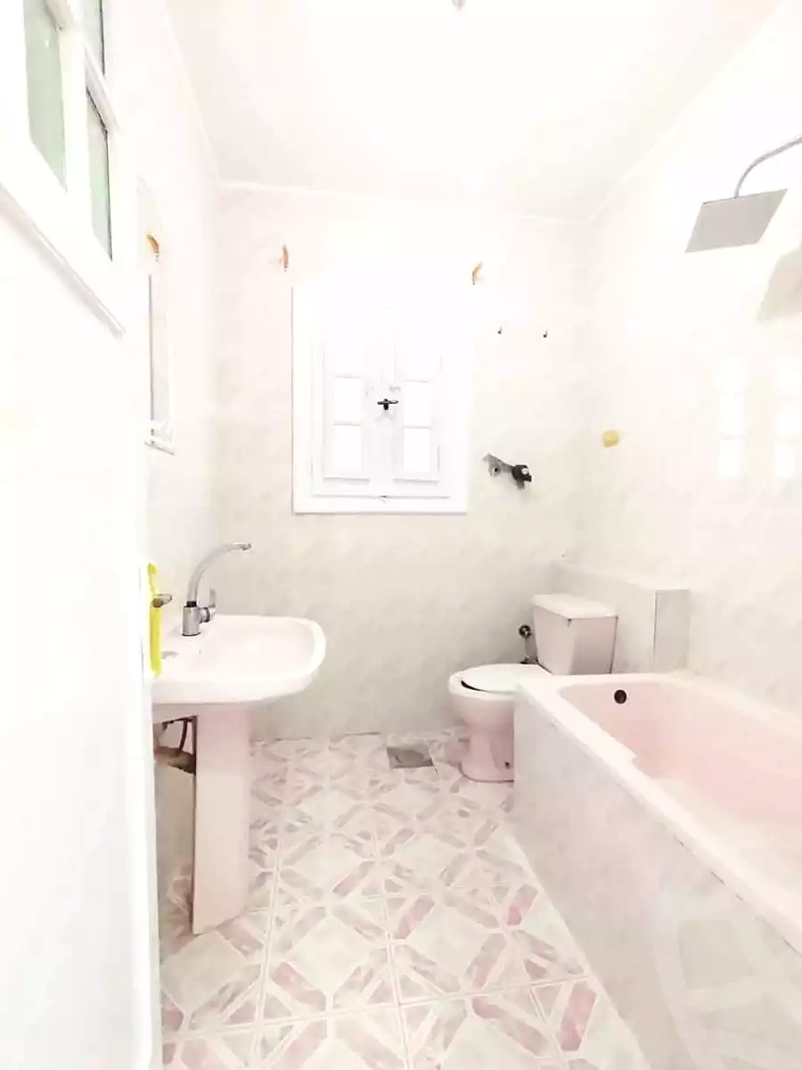https://aqarmap.com.eg/ar/listing/7075214-for-sale-alexandria-al-agamy-shataa-el-nakheel