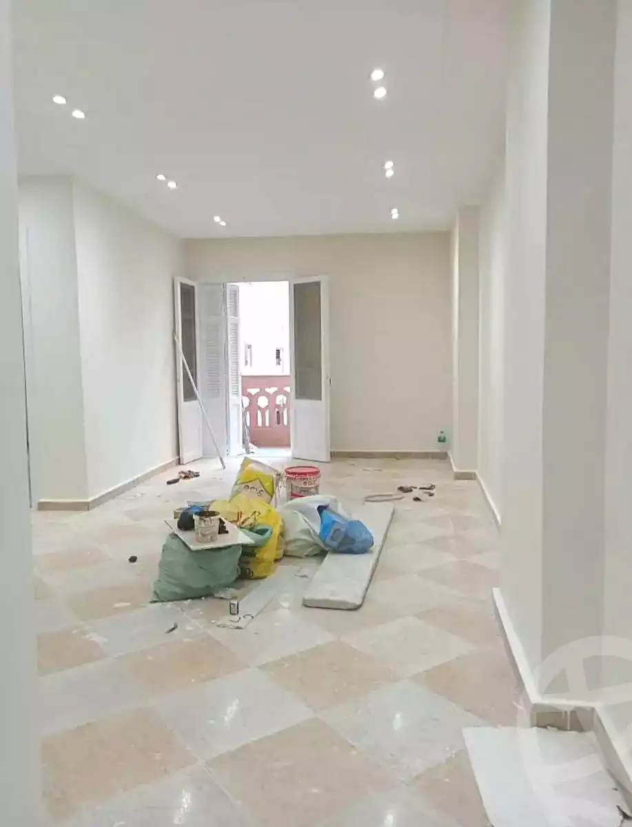https://aqarmap.com.eg/ar/listing/7075243-for-sale-alexandria-el-asafra-shr-45