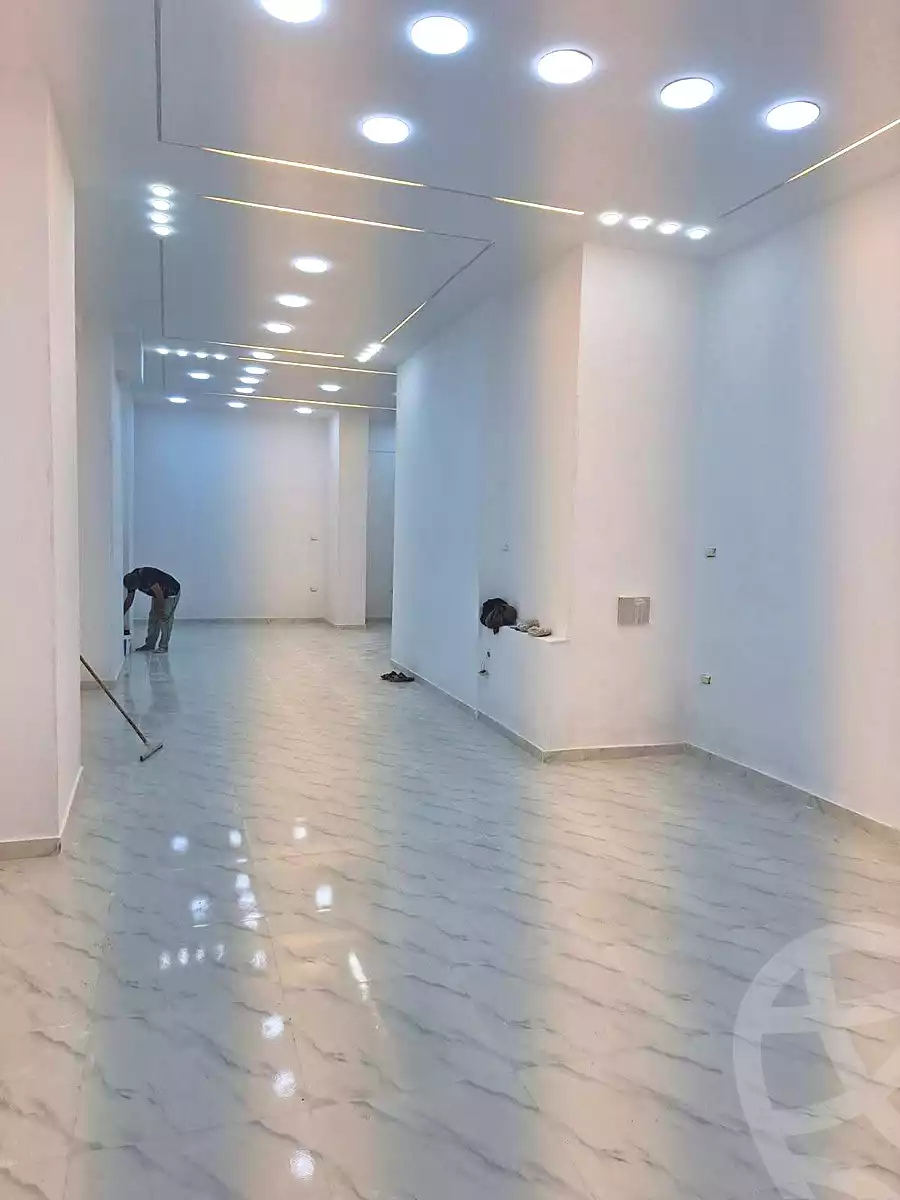 https://aqarmap.com.eg/ar/listing/7075344-for-rent-alexandria-miami-khld-bn-lwlyd