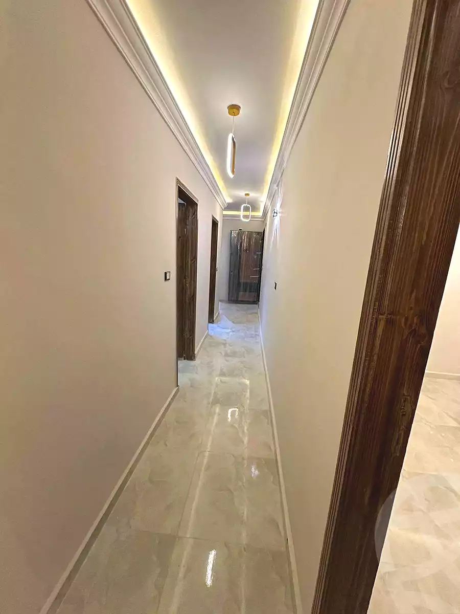 https://aqarmap.com.eg/en/listing/7075346-for-sale-cairo-ain-shams-ahmed-esmat-st