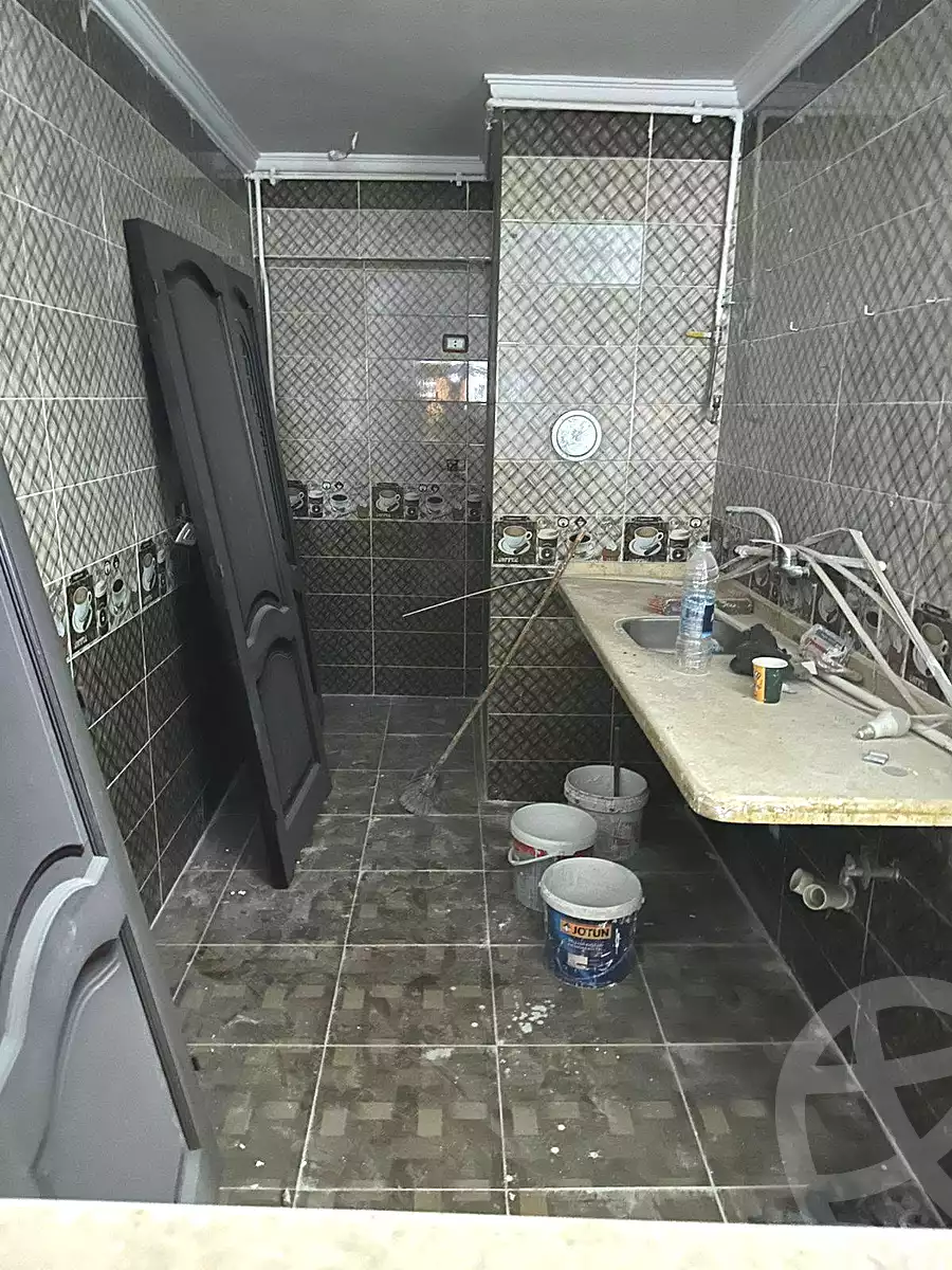 https://aqarmap.com.eg/ar/listing/7075583-for-sale-alexandria-al-agamy-el-hanouvel-kasr-al-quiri-st-1