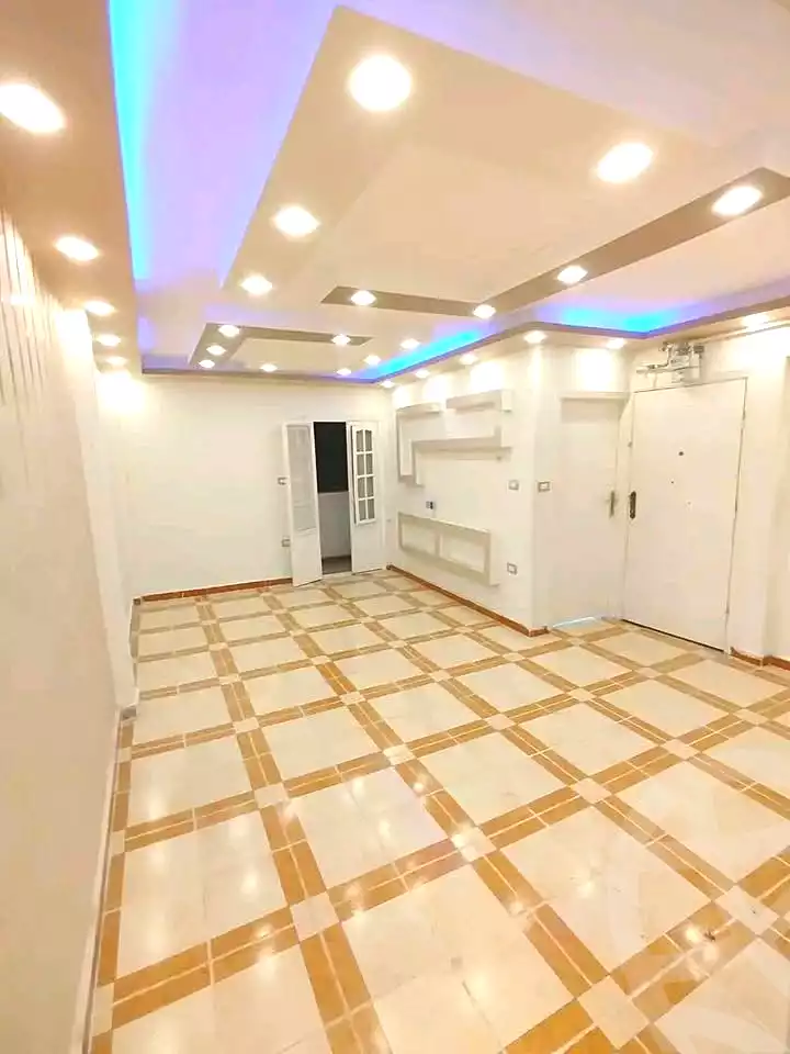 https://aqarmap.com.eg/ar/listing/7074333-for-sale-alexandria-lsywf-el-falki