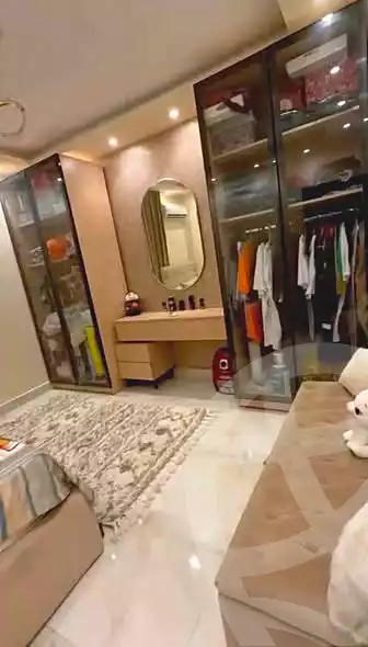https://aqarmap.com.eg/ar/listing/7075903-for-sale-cairo-helwan-helwan-el-sharkeya-omar-ibn-abd-el-aziz-st