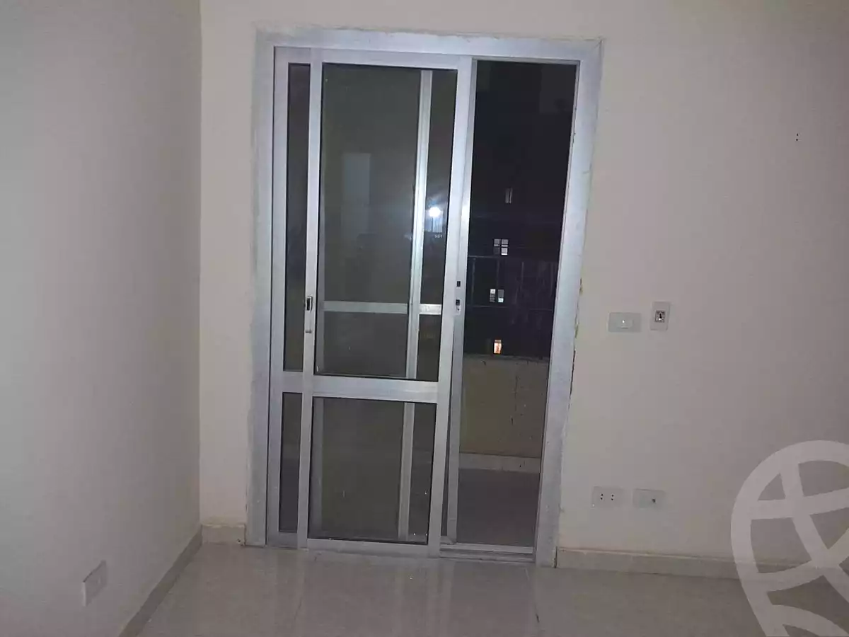 https://aqarmap.com.eg/ar/listing/7060315-for-sale-cairo-6th-of-october-hadaeq-october-compounds-abear-gardens