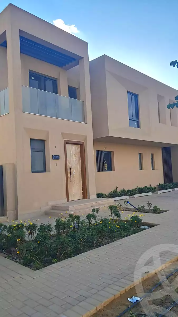 https://aqarmap.com.eg/en/listing/7076016-for-sale-cairo-el-sheikh-zayed-city-compounds-beverly-hills