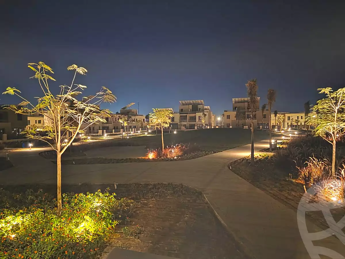 https://aqarmap.com.eg/en/listing/7076024-for-sale-cairo-el-sheikh-zayed-city-compounds-beverly-hills