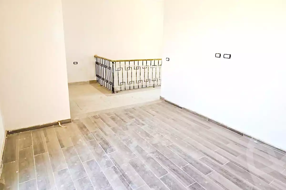 توين هاوس بـ٥ غرف نوم في مروج هايتس، صورة ١٨ من ١٨
