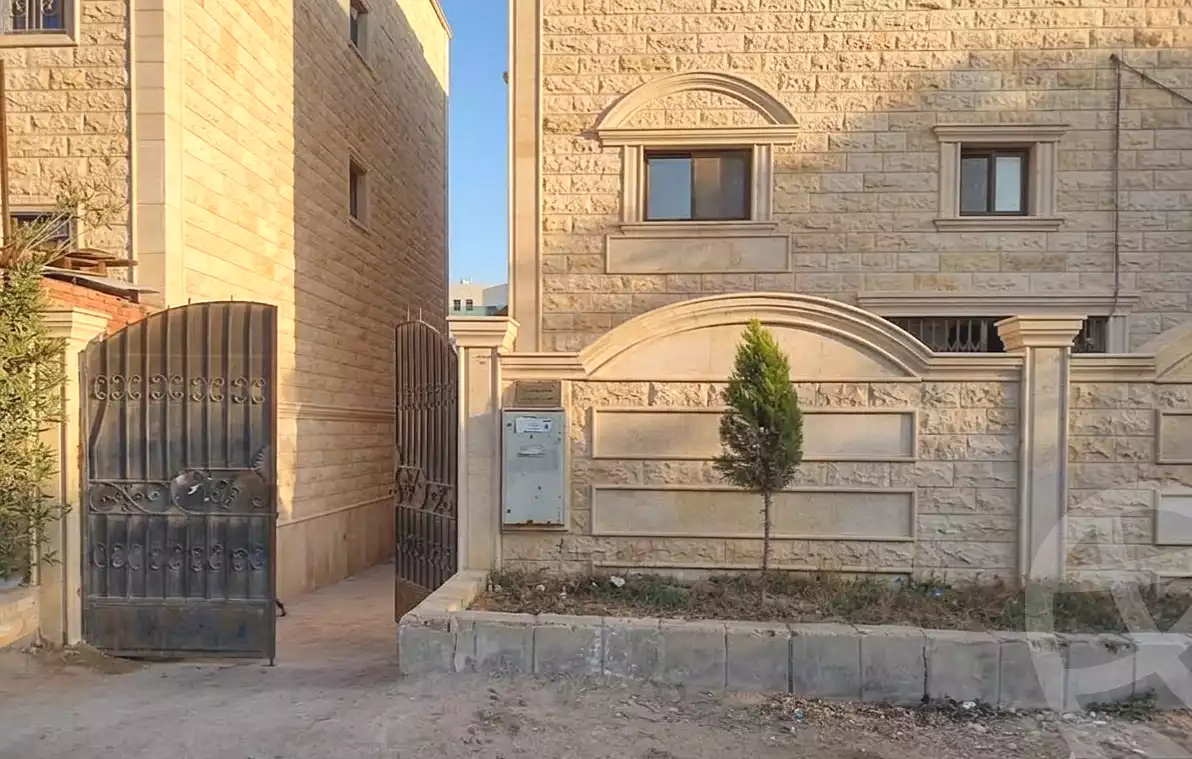 https://aqarmap.com.eg/ar/listing/7076412-for-rent-cairo-al-oubour-el-manateq-el-snaaya-industrial-b-g