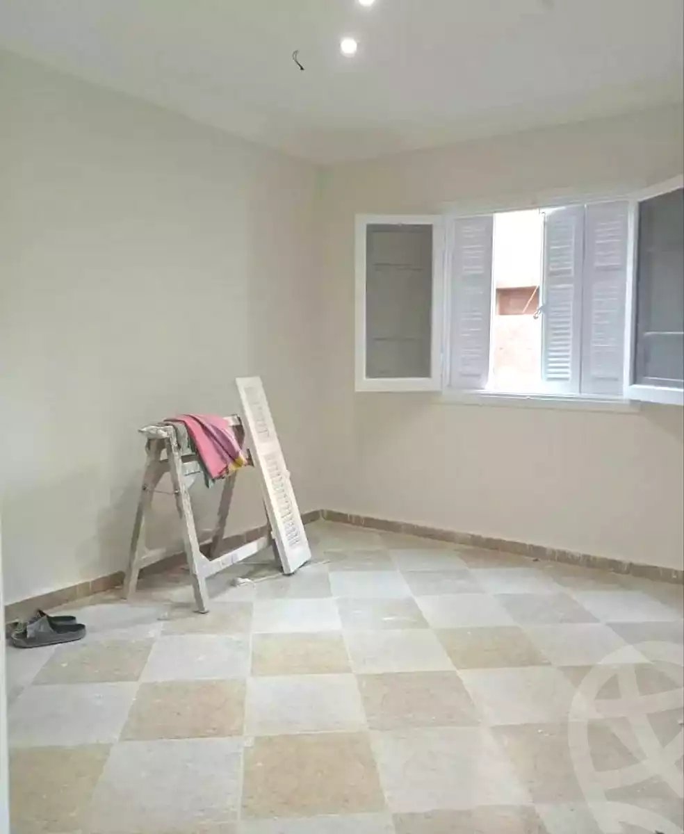 https://aqarmap.com.eg/ar/listing/7076429-for-sale-alexandria-el-asafra-l-sfr-bhry