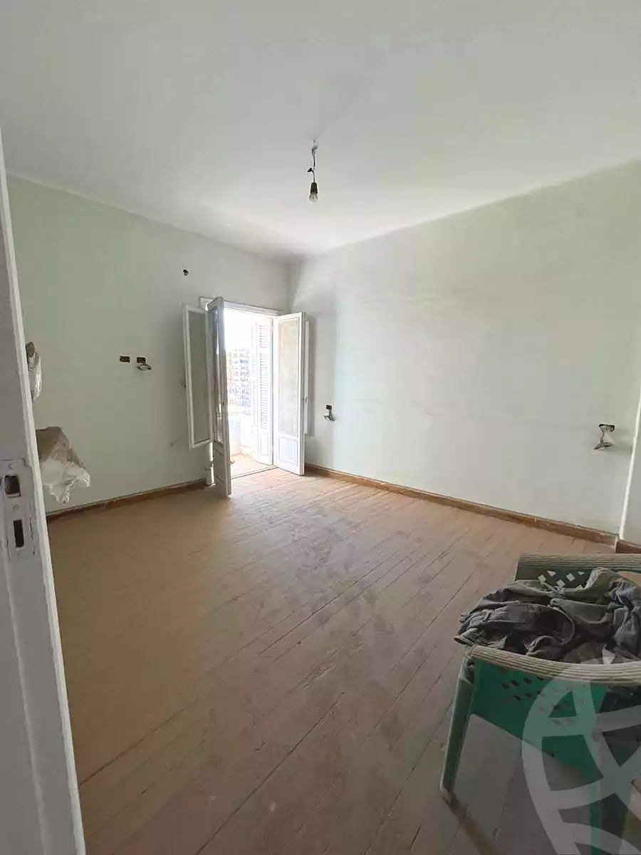 https://aqarmap.com.eg/ar/listing/7076478-for-sale-cairo-helwan-helwan-el-sharkeya-thabit-basha-st