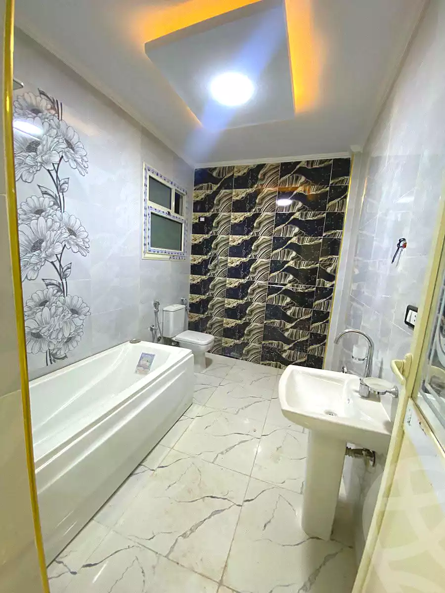 https://aqarmap.com.eg/ar/listing/7076656-for-sale-cairo-elnozha-Streettt-27