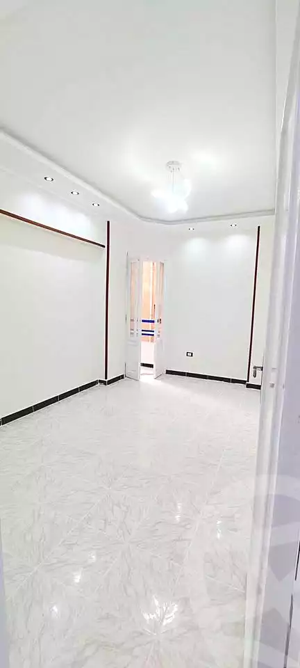 https://aqarmap.com.eg/ar/listing/7077087-for-sale-alexandria-al-agamy-shataa-el-nakheel