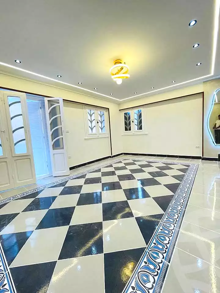 https://aqarmap.com.eg/ar/listing/7077144-for-sale-alexandria-al-agamy-shataa-el-nakheel