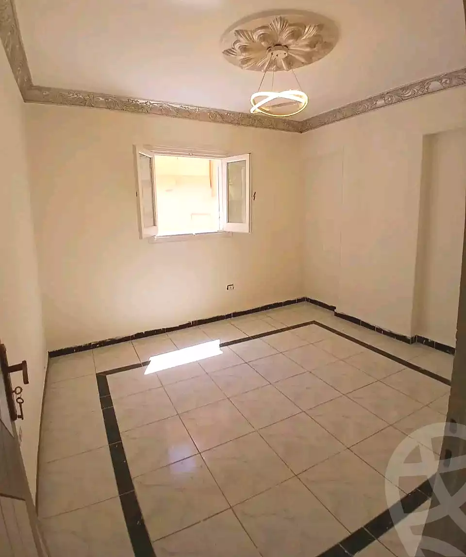 https://aqarmap.com.eg/ar/listing/7077240-for-sale-alexandria-lsywf-el-falki