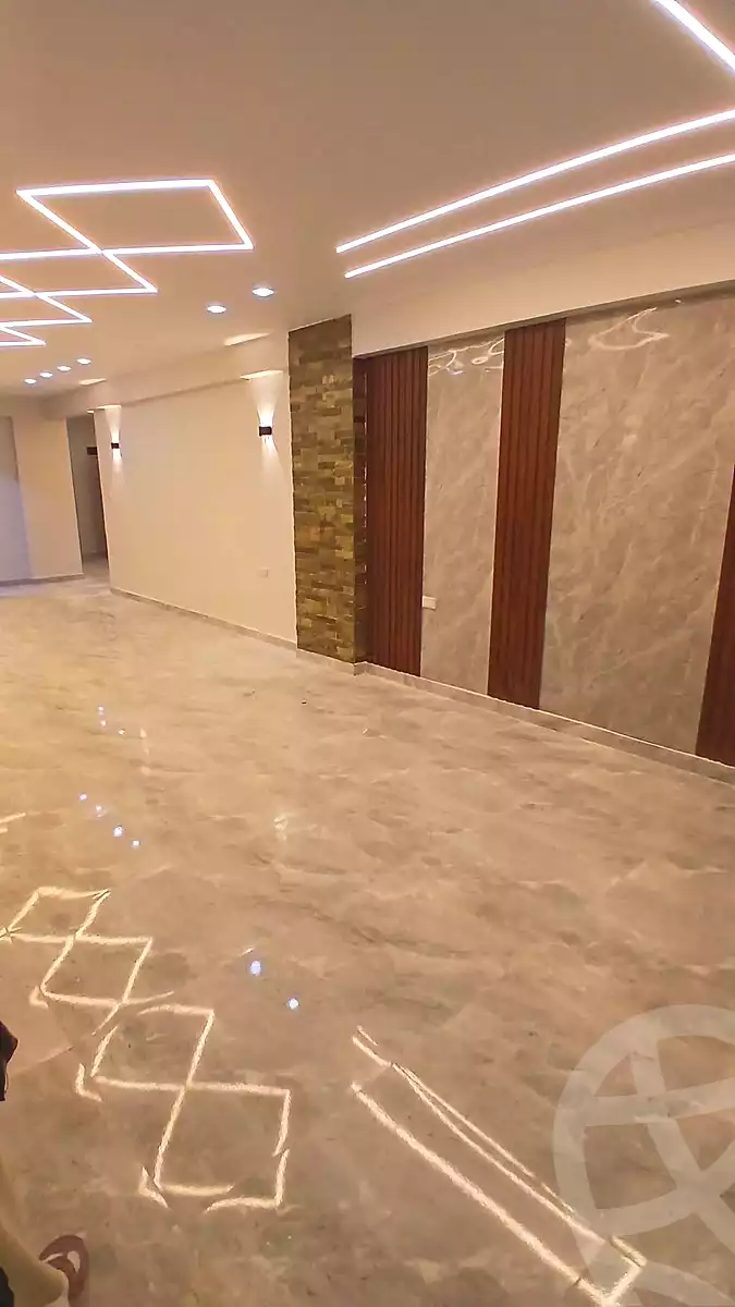 https://aqarmap.com.eg/ar/listing/7077373-for-sale-alexandria-al-agamy-lbytsh-el-hanafeya-st