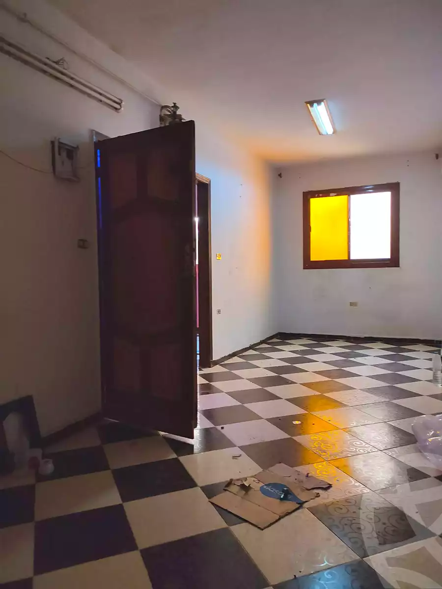 https://aqarmap.com.eg/ar/listing/7077432-for-sale-cairo-ain-shams-jsr-lswys