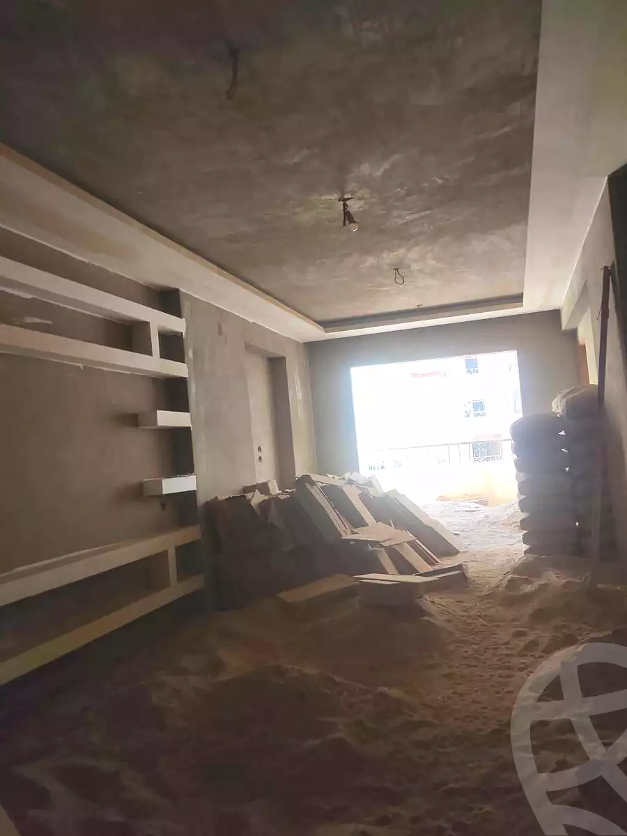 https://aqarmap.com.eg/ar/listing/7077438-for-sale-cairo-elnozha-Streettt-27