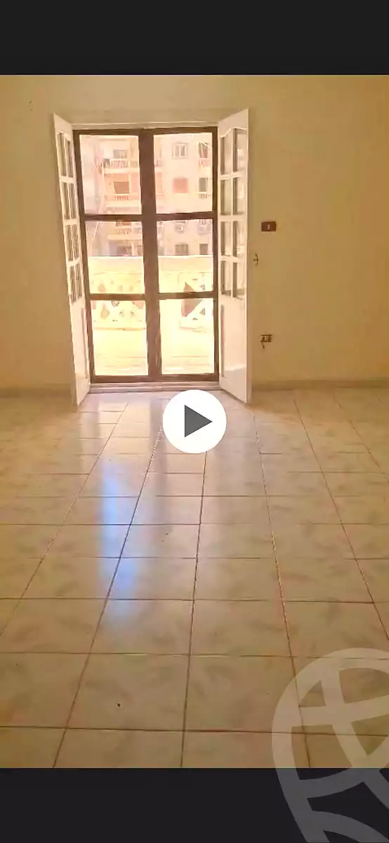 https://aqarmap.com.eg/ar/listing/7077562-for-sale-alexandria-sydy-bshr